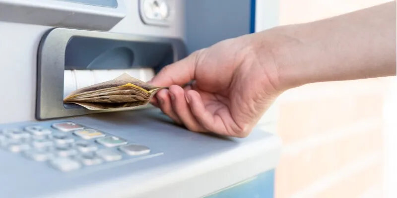 Một vài điều kiện cần và đủ khi thực hiện rút tiền Sonclub